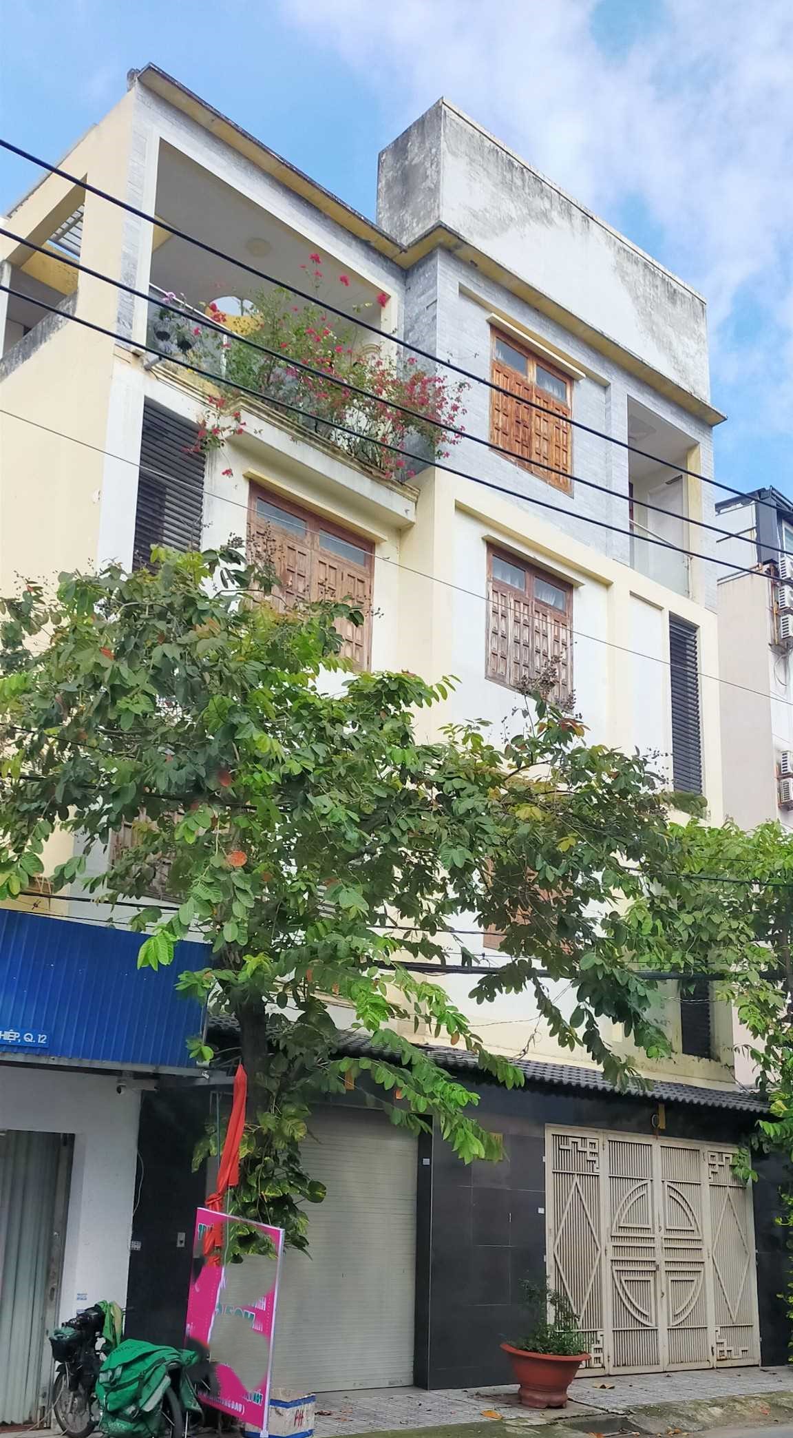 Bán nhà gần Metro Lê Văn Khương, Quận 12, 105m2/4 tầng, ngang 5 m hơn